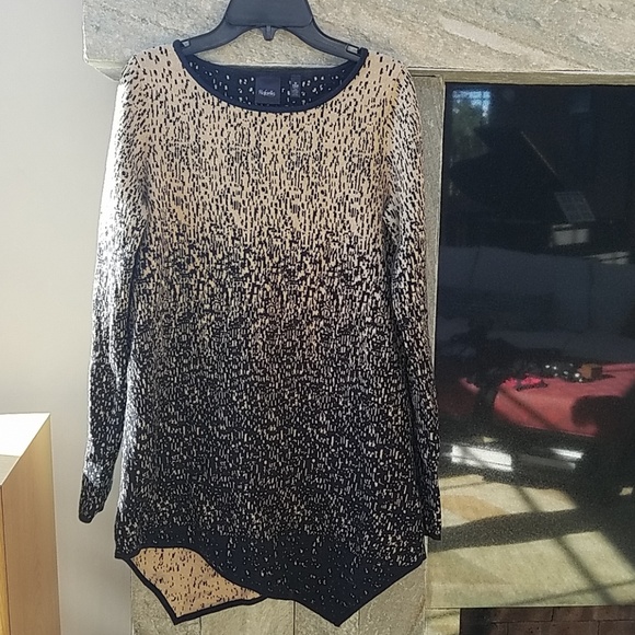 Gold metallic sweater - Picture 1 of 3